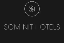 Som Nit Triomf