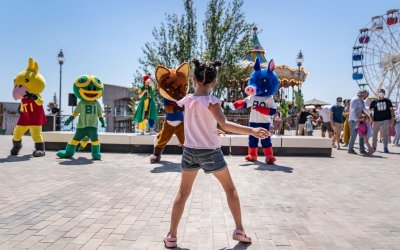 Magia y emociones en familia en el Parque de Atracciones del Tibidabo