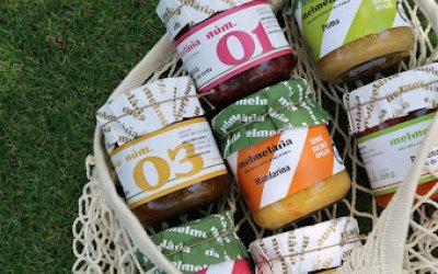 De la terra al pot: l’essència artesana de Melmelària