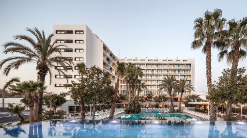 AQUA Hotel Silhouette & Spa