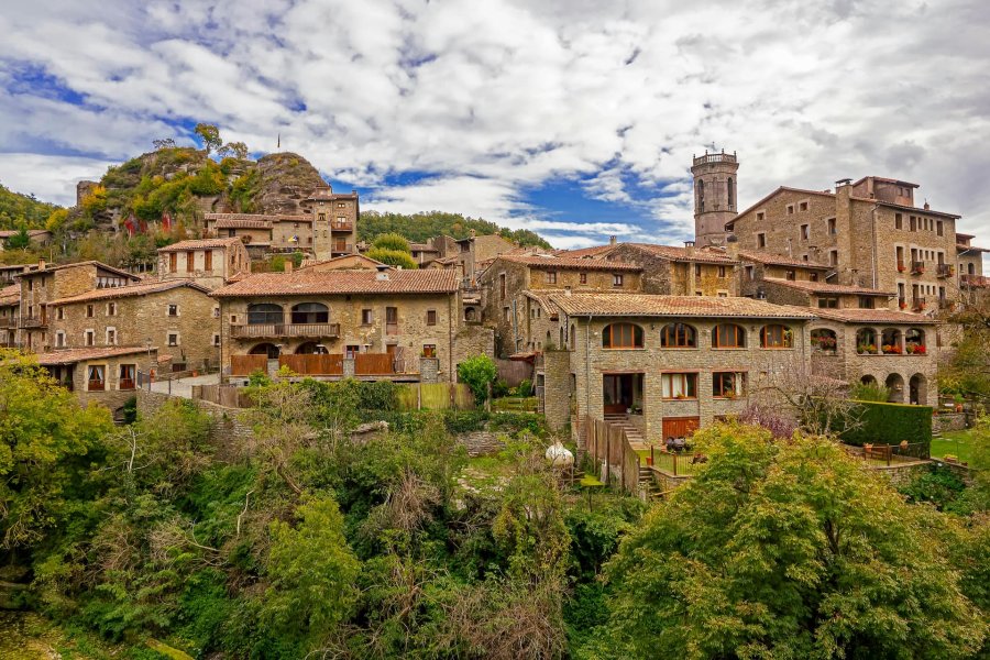 Rupit i Pruit, living history in an outstanding natural setting